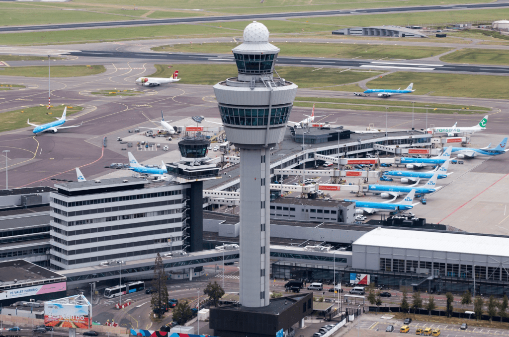 amsterdam airport to amstedam city center