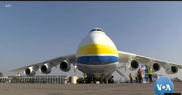 Pilot Of World’s Largest Cargo Plane Bids Farewell to Aircraft Destroyed by Russian Forces