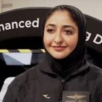 Sheikha Mozah is first female aviator to pilot Leonardo AW609 tiltrotor