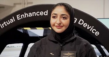 Sheikha Mozah is first female aviator to pilot Leonardo AW609 tiltrotor