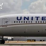 United Airlines pilots agree to new contract with 14% raises